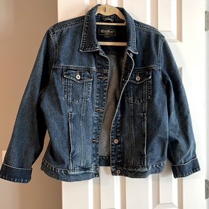 Classic jean jacket!